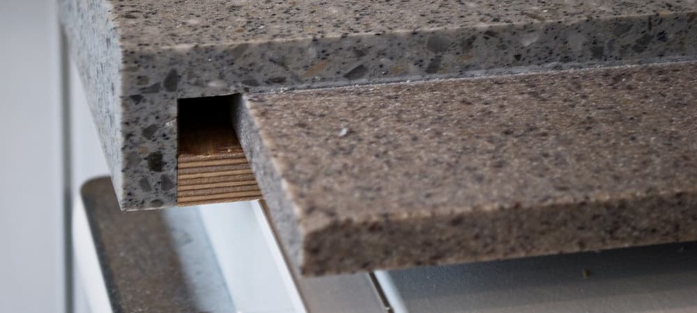 На фото -Столешница для кухни от компании «Acrylic-stone» Столешница для кухни
