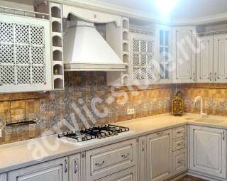 Фото Угловая столешница для кухни в частном доме