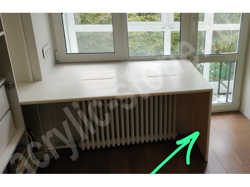 Стол-подоконник из искусственного камня LG HI-MACS: фото