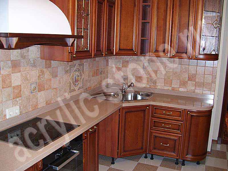 Столешница для кухни с угловым и радиусным элементом из камня TRISTONE: фото